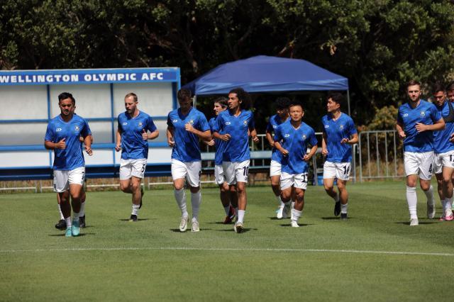 周通留洋首秀染黄 首发出战助奥克兰城战平对手