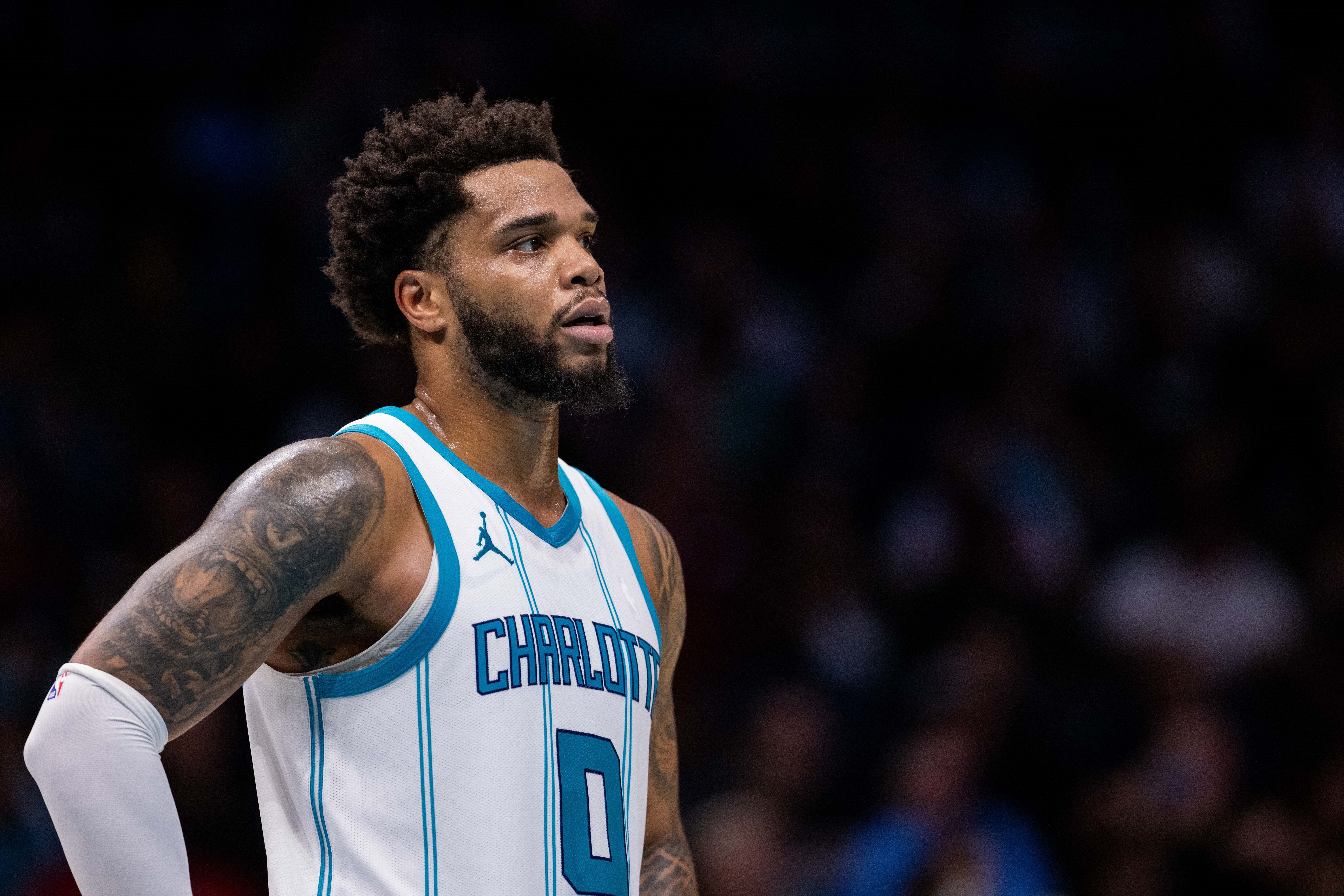 18年至今签了资质报价的首轮秀能如愿吗？仅小桥后来签了大合同